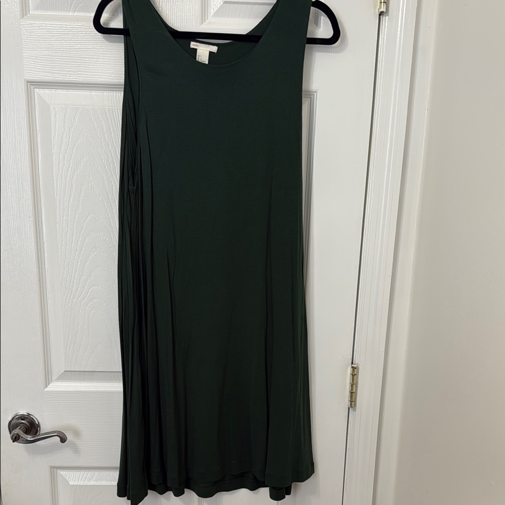 Sleeveless summer dress